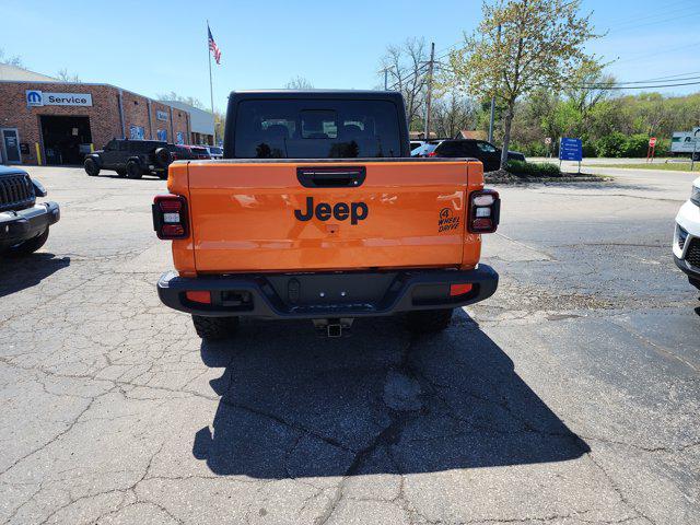 new 2025 Jeep Gladiator car, priced at $48,375