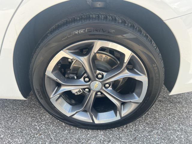 used 2024 Chevrolet Malibu car, priced at $16,995