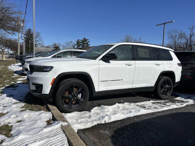 new 2025 Jeep Grand Cherokee L car, priced at $44,575