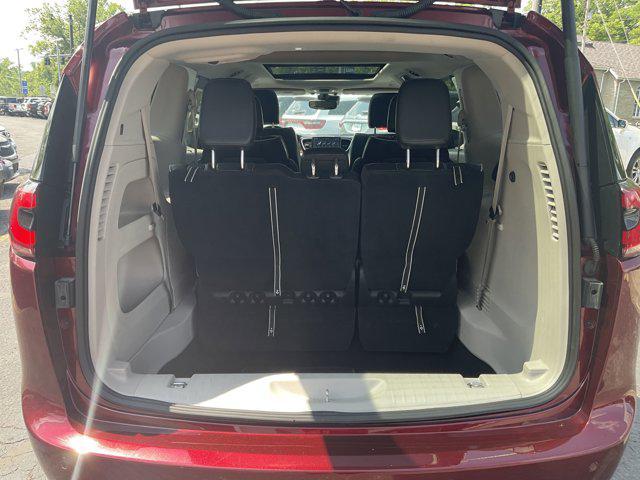 used 2023 Chrysler Pacifica car, priced at $26,995