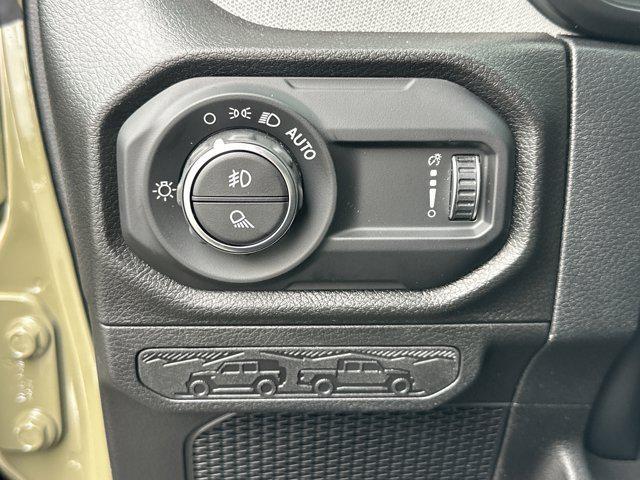 new 2026 Jeep Gladiator car, priced at $51,024