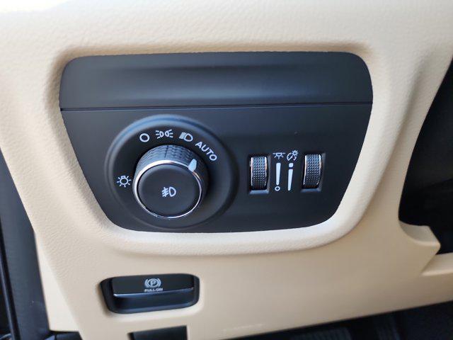 new 2025 Jeep Grand Cherokee L car, priced at $44,510