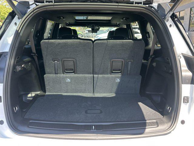 new 2025 Jeep Grand Cherokee L car, priced at $49,000