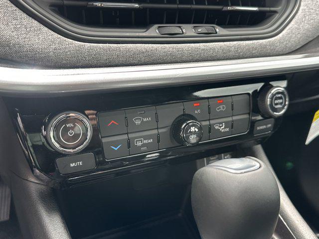 new 2025 Jeep Compass car, priced at $26,665