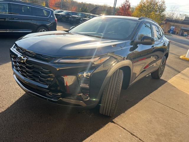 used 2025 Chevrolet Trax car, priced at $22,995