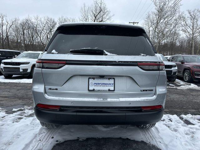 new 2025 Jeep Grand Cherokee car, priced at $50,455