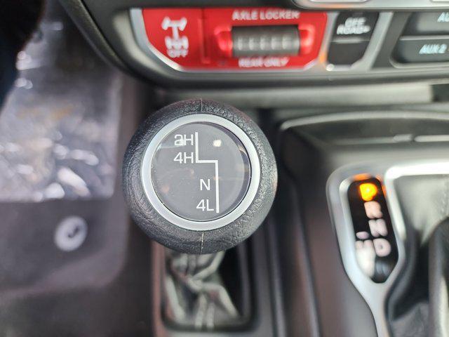new 2025 Jeep Wrangler car, priced at $53,548