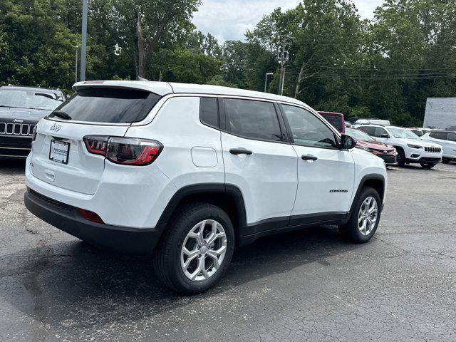 new 2024 Jeep Compass car, priced at $25,840