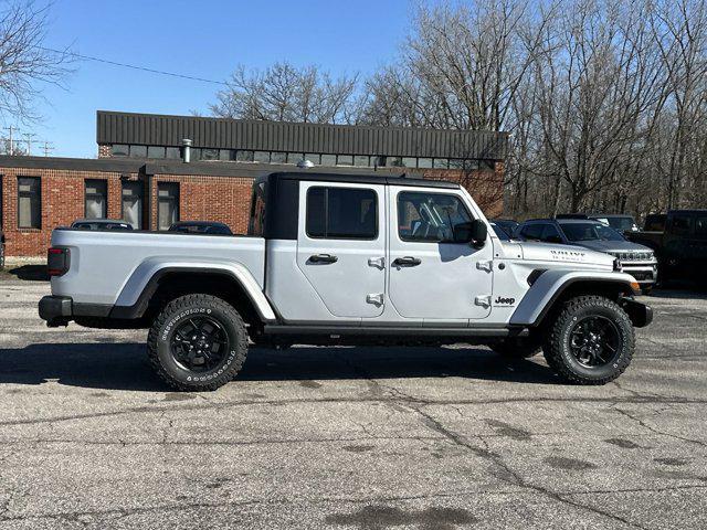 new 2024 Jeep Gladiator car, priced at $53,675