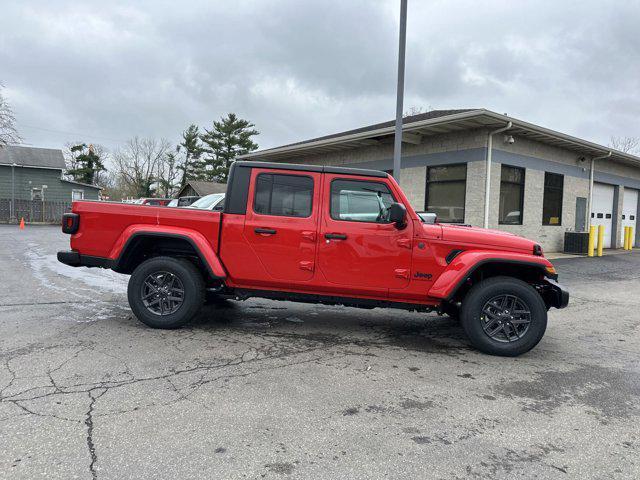 new 2024 Jeep Gladiator car, priced at $35,985