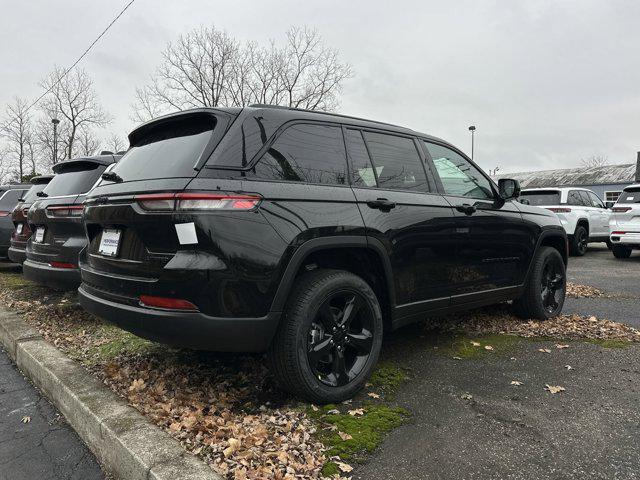 new 2025 Jeep Grand Cherokee car, priced at $46,535