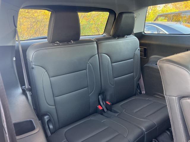 used 2023 GMC Acadia car, priced at $26,995