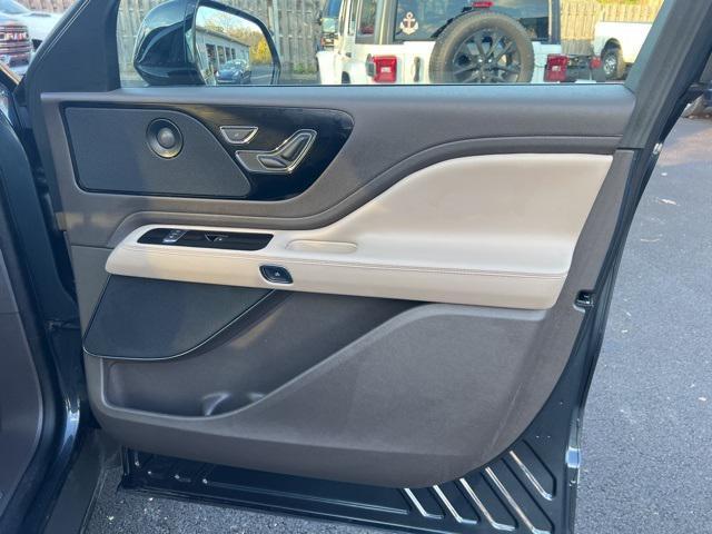 used 2024 Lincoln Aviator car, priced at $54,995