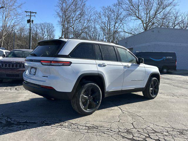 new 2025 Jeep Grand Cherokee car, priced at $44,940