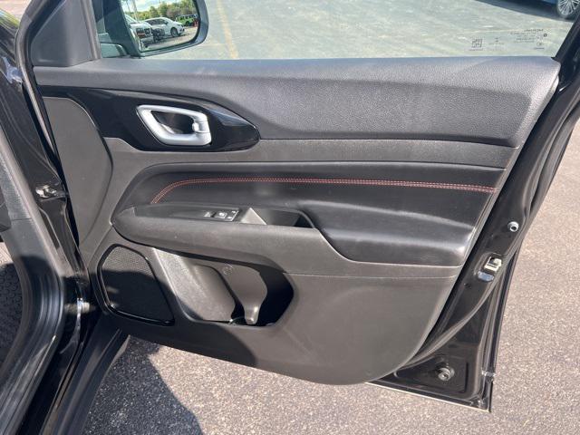 used 2022 Jeep Compass car, priced at $22,295