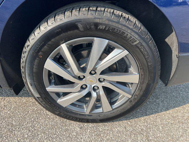 used 2022 Chevrolet Equinox car, priced at $25,795