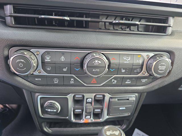 new 2026 Jeep Wrangler car, priced at $53,833