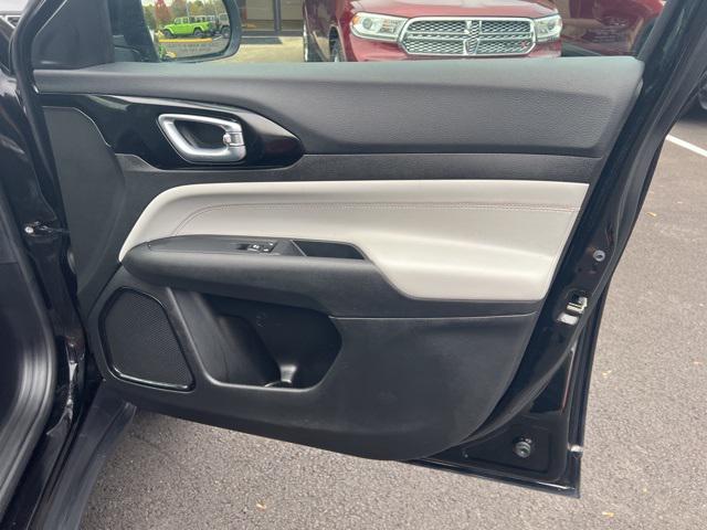 used 2023 Jeep Compass car, priced at $21,995