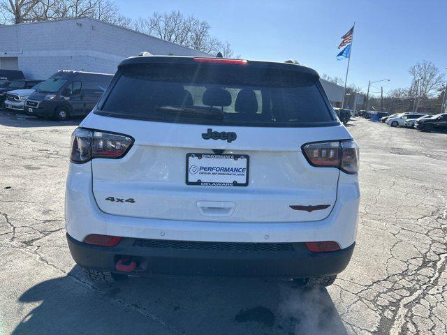 new 2025 Jeep Compass car, priced at $39,840