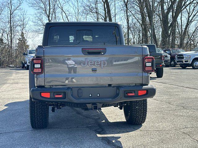 new 2024 Jeep Gladiator car, priced at $58,795