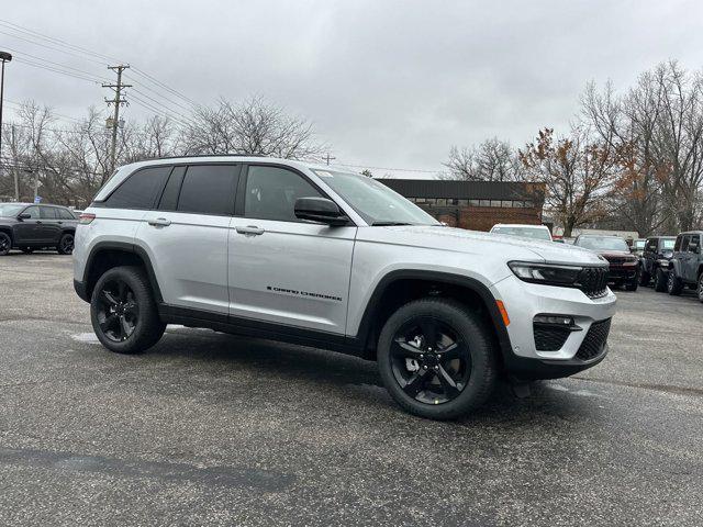 new 2025 Jeep Grand Cherokee car, priced at $49,460