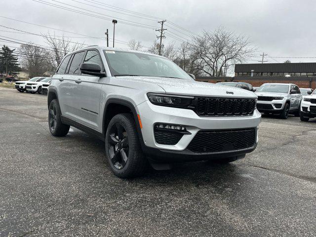 new 2025 Jeep Grand Cherokee car, priced at $49,460