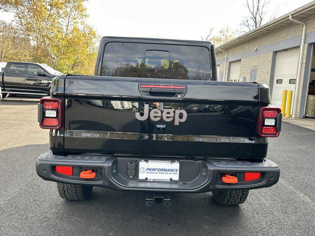new 2026 Jeep Gladiator car, priced at $61,544