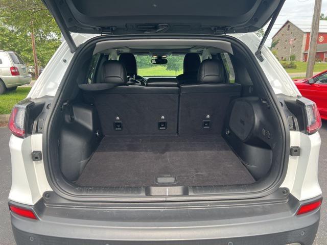 used 2021 Jeep Cherokee car, priced at $19,995