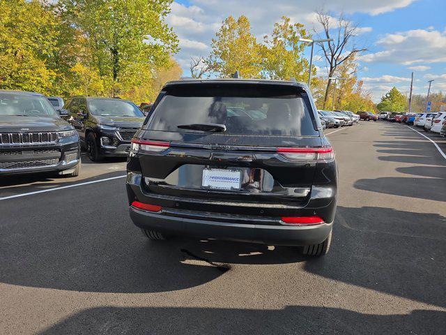 new 2025 Jeep Grand Cherokee car, priced at $40,888