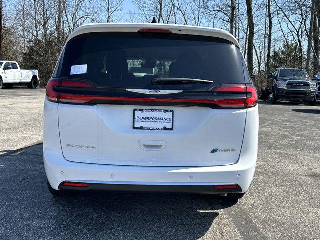 new 2024 Chrysler Pacifica Hybrid car, priced at $52,995