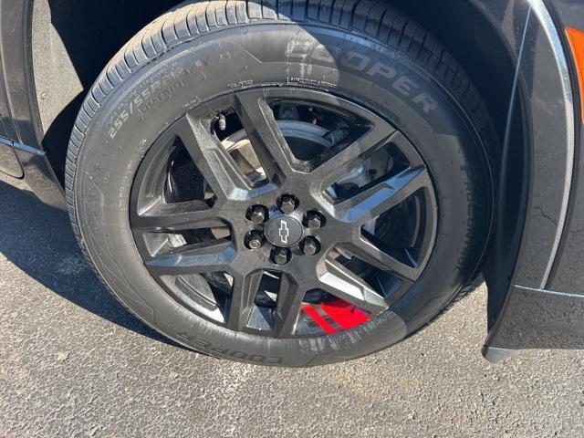 used 2023 Chevrolet Traverse car, priced at $36,895