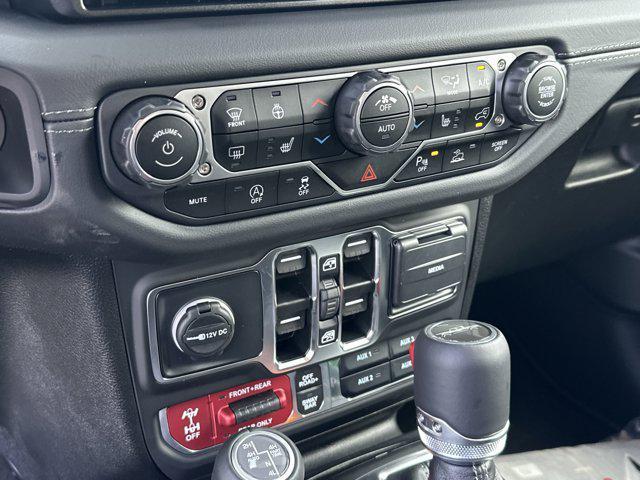 new 2025 Jeep Gladiator car, priced at $53,111