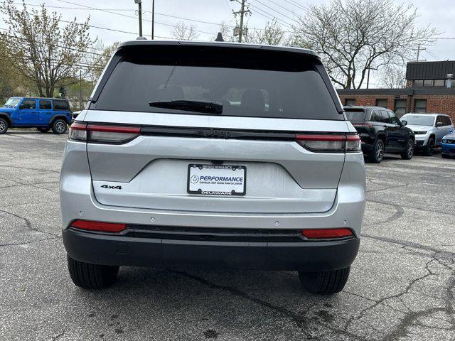 new 2024 Jeep Grand Cherokee car, priced at $48,525