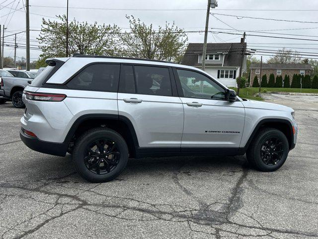 new 2024 Jeep Grand Cherokee car, priced at $48,525