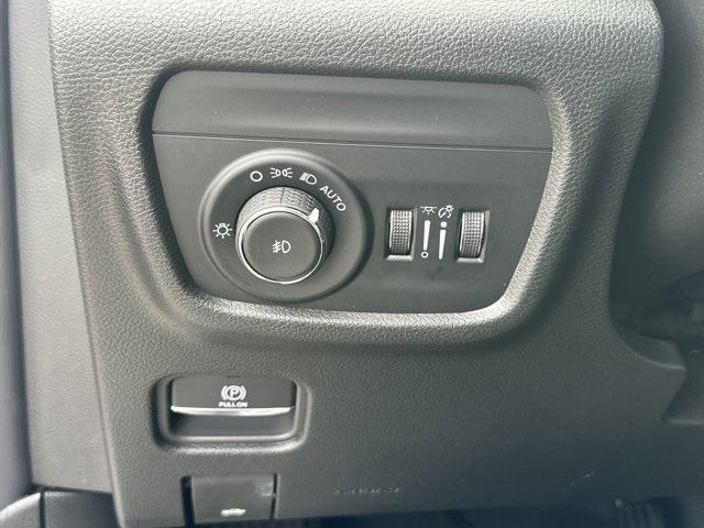 new 2025 Jeep Grand Cherokee L car, priced at $44,311