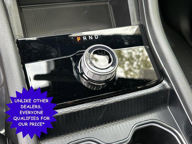 new 2025 Jeep Grand Cherokee car, priced at $39,938