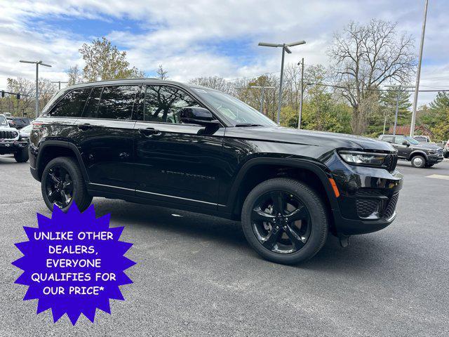 new 2025 Jeep Grand Cherokee car, priced at $39,938
