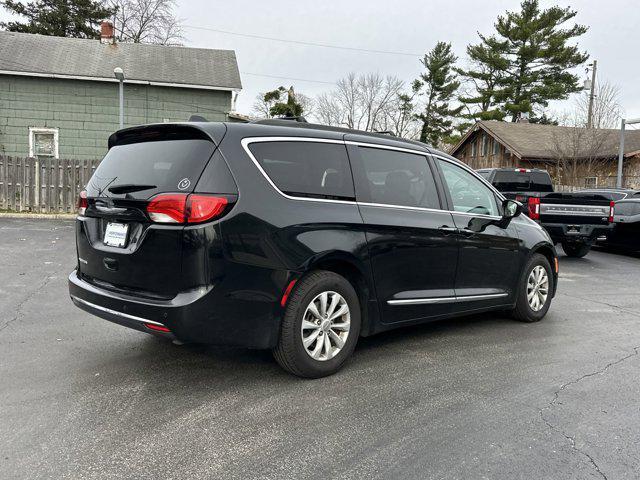 used 2017 Chrysler Pacifica car, priced at $13,000