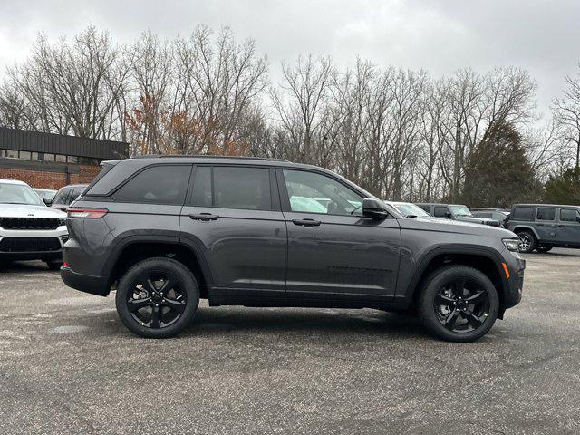 new 2025 Jeep Grand Cherokee car, priced at $49,460