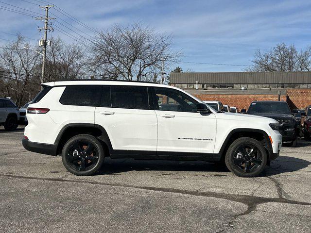 new 2025 Jeep Grand Cherokee L car, priced at $51,715