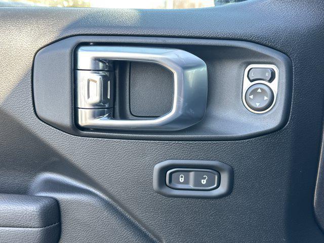 new 2026 Jeep Wrangler car, priced at $54,275