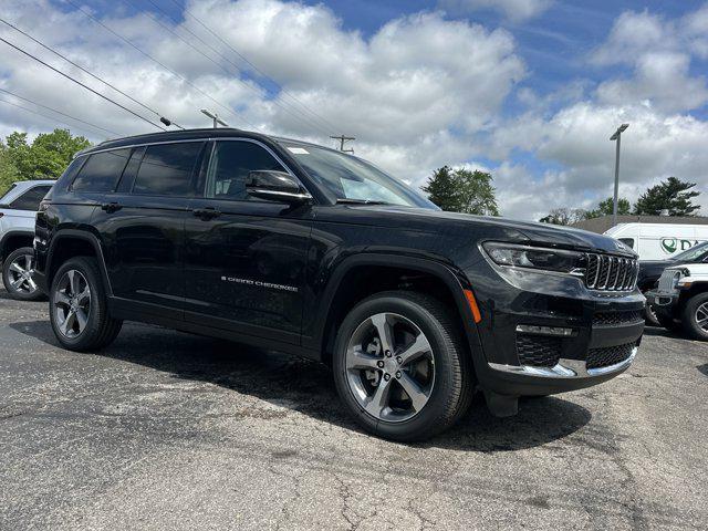 new 2025 Jeep Grand Cherokee L car, priced at $47,585