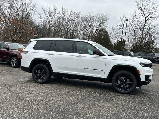 new 2025 Jeep Grand Cherokee L car, priced at $51,960