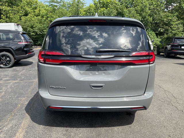 used 2022 Chrysler Pacifica car, priced at $20,495