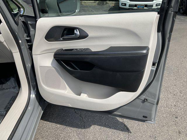 used 2022 Chrysler Pacifica car, priced at $20,495