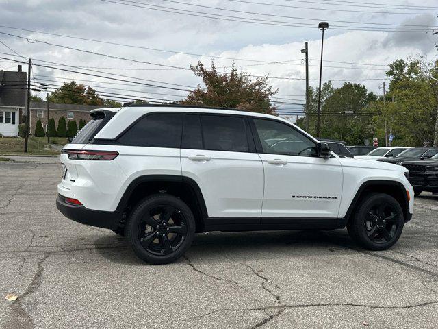 new 2025 Jeep Grand Cherokee car, priced at $54,865