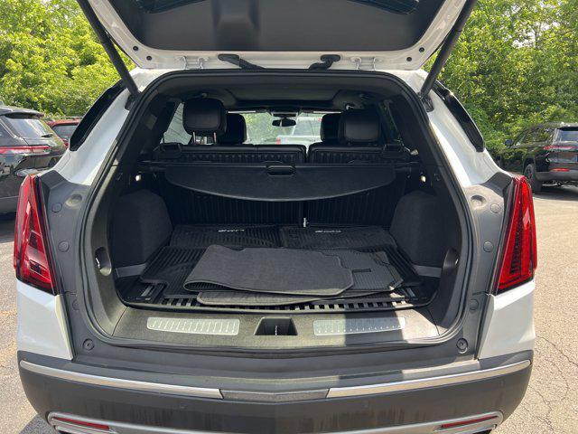 used 2021 Cadillac XT5 car, priced at $26,995