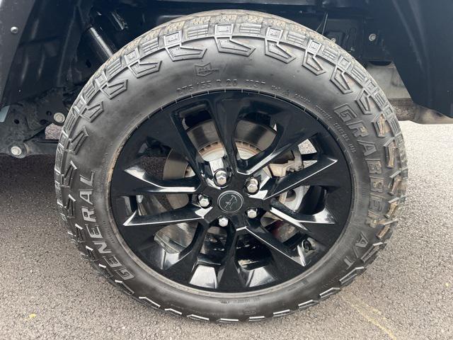 used 2024 Jeep Gladiator car, priced at $32,995