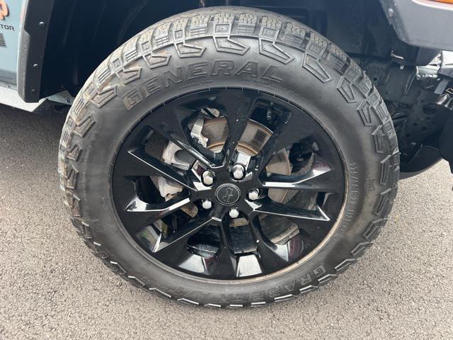 used 2024 Jeep Gladiator car, priced at $32,995