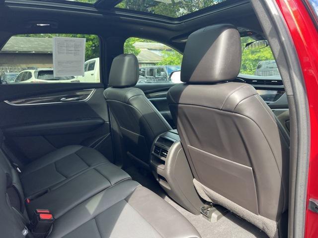 used 2022 Cadillac XT5 car, priced at $25,995